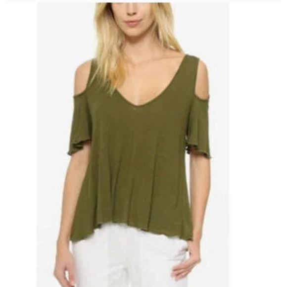 Free People Bittersweet Cold Shoulder SM Knit Top Ruffle Hem V-Neck Olive‎ Green - Picture 1 of 7